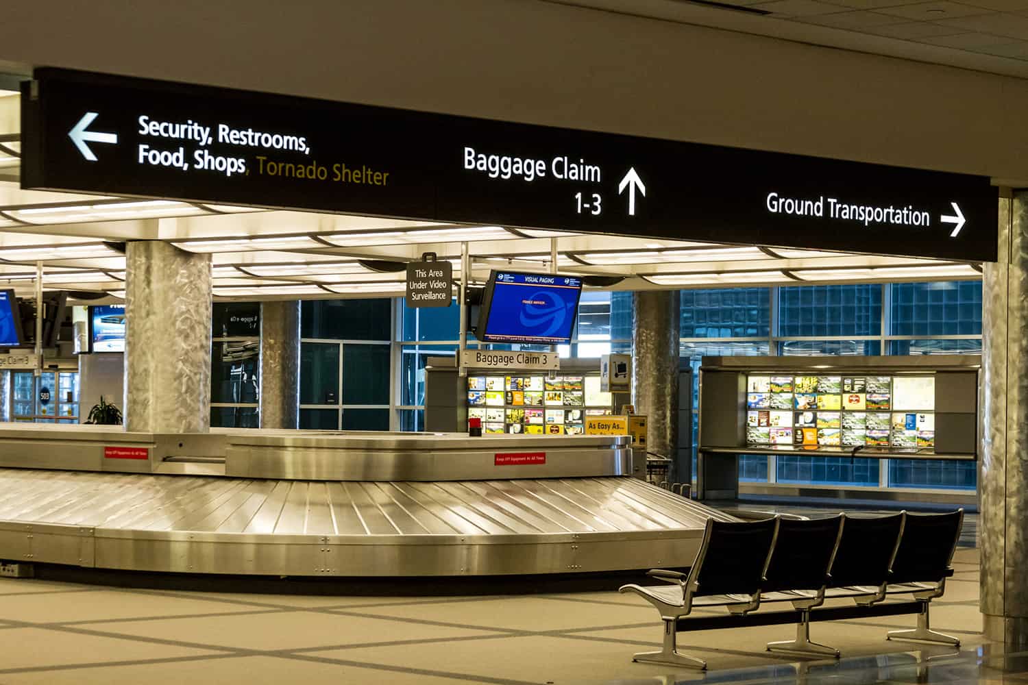 baggage claim at denver airport